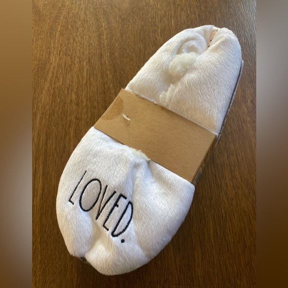 Rae Dunn Slippers - Picture 2 of 4